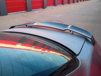Carbon fiber spoiler
