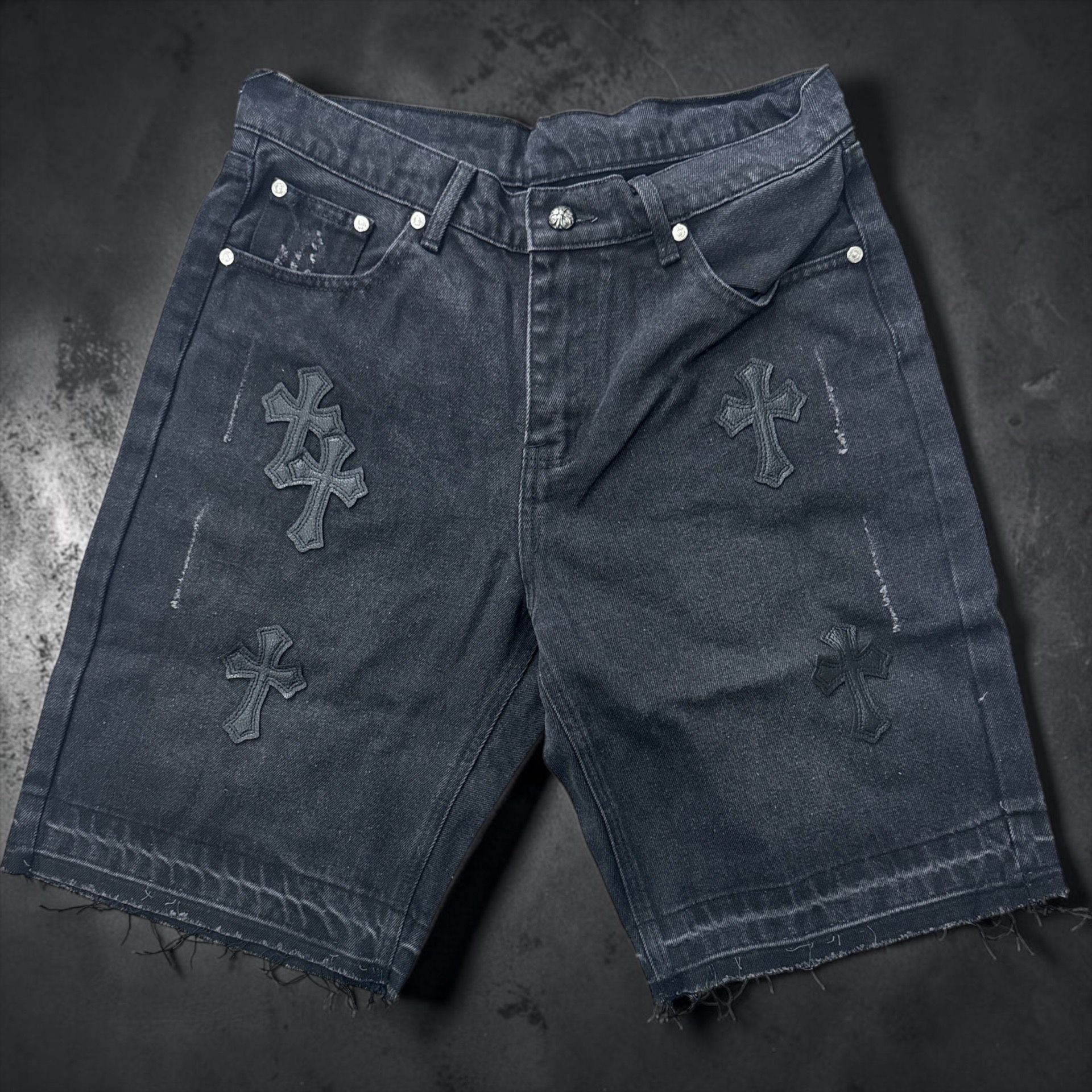 Chrome Shorts size 32