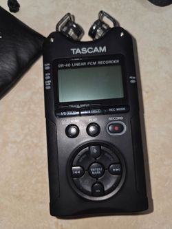 Tascam DR-40 Linear PCM Recorder
