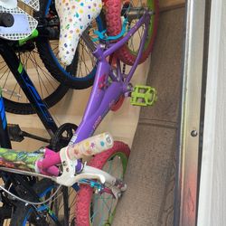 trolls girls bike  16”