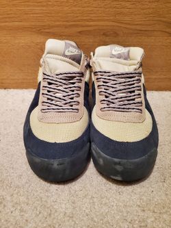 Nike Lava Dome Hiking Boots