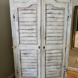 Armoire