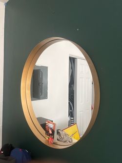 Gold trim mirror