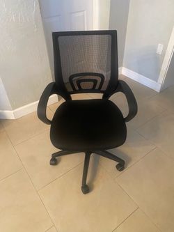 Black Mesh Office Desk Arm Chair
