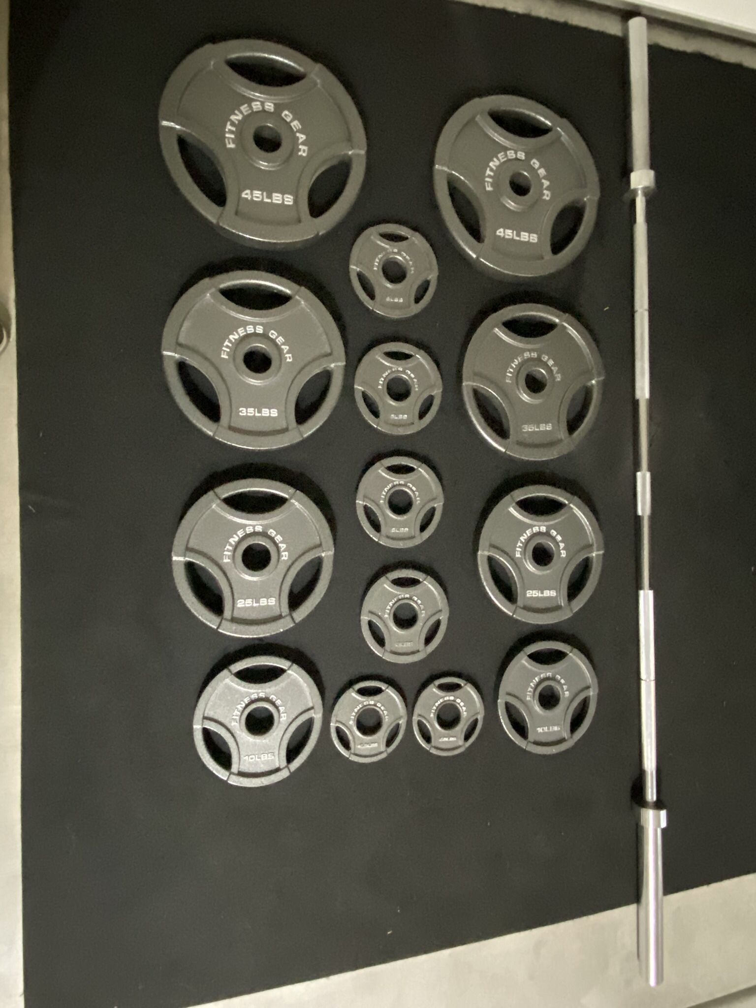 Valor Fitness B 11 Smith Machine with Olympic Weights