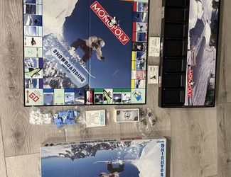 Brand new Monopoly Snowboarding Edition