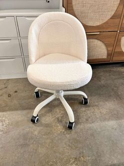 Desk Chair - New