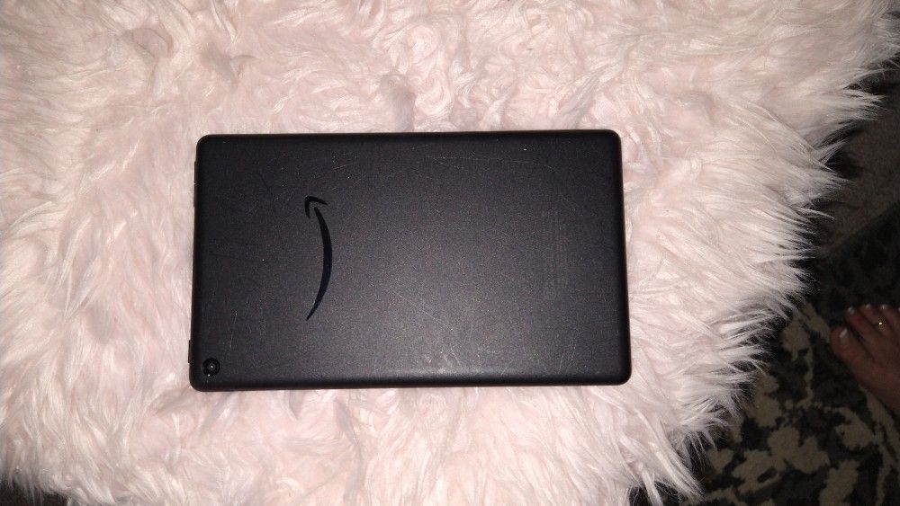 Like new Kindle hdFire 8, has really never been used.. No scratches looks brand new.. Asking $40obo