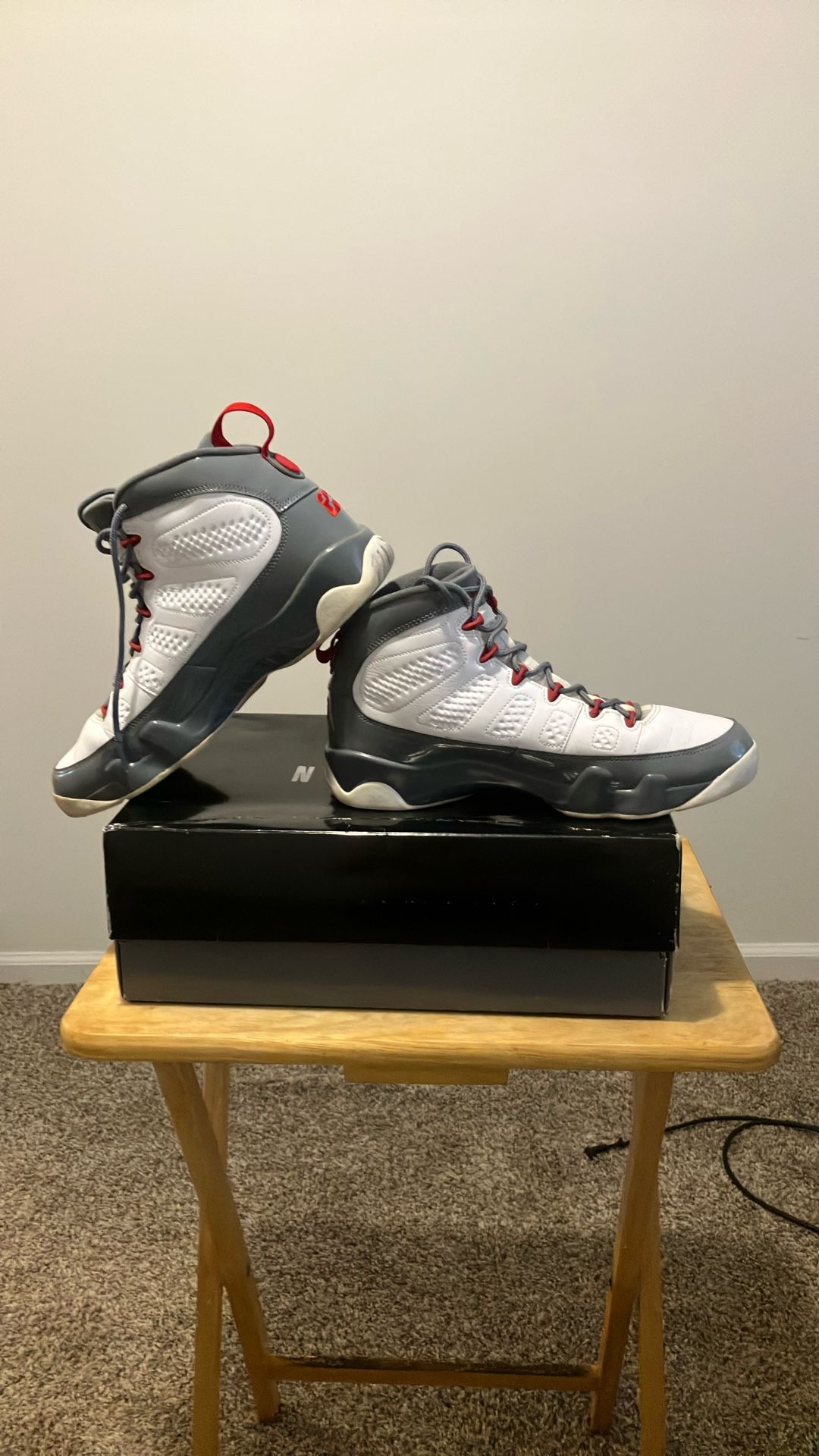 Air Jordan 9 Retro ‘Fire Red’
