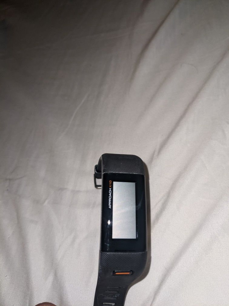 Garmin APPROACH X10 Golf Watch Like New
