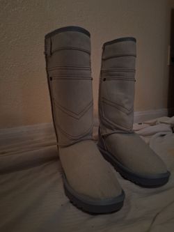 CAPE ROBBIN JEAN BOOTS