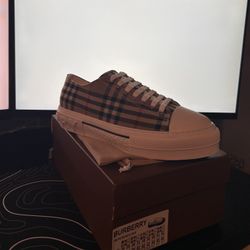 Burberry Shoes Men