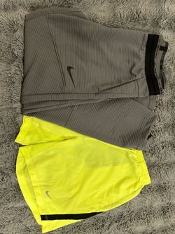 👍👍Nike Bundle 🔥 Ribbed Joggers + Running Shorts | Medium | Bad Ass Deal