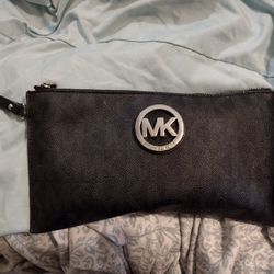 Michael Coors Handbag Wristlet Wallet