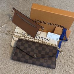 LV Sarah Wallet 