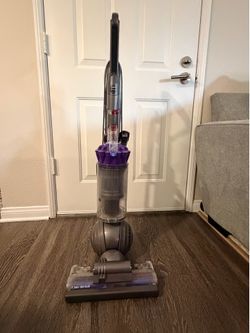 Dyson Slim Ball Vaccum