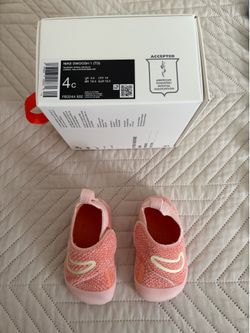 Nike Swoosh 1 Size 4