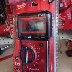 Milwaukee Digital Multimeter with LO-Z