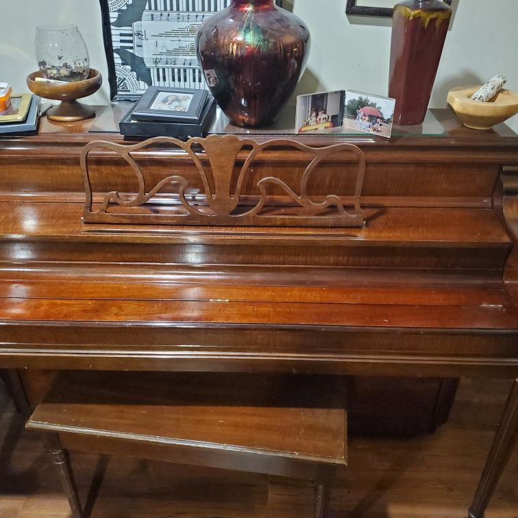 1952 Sohmer Piano