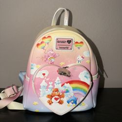 Lounge Fly Hello Kitty & Care Bears 