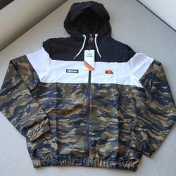 Ellesse Men's Vanguard Collection 1/2 Zip Up Jacket