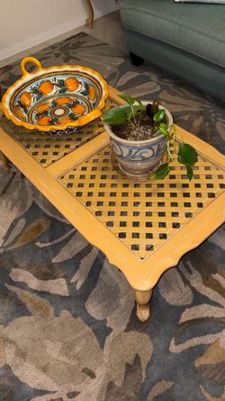 Stanley Wood Coffee Table with Lattice and two matching end tables  Top