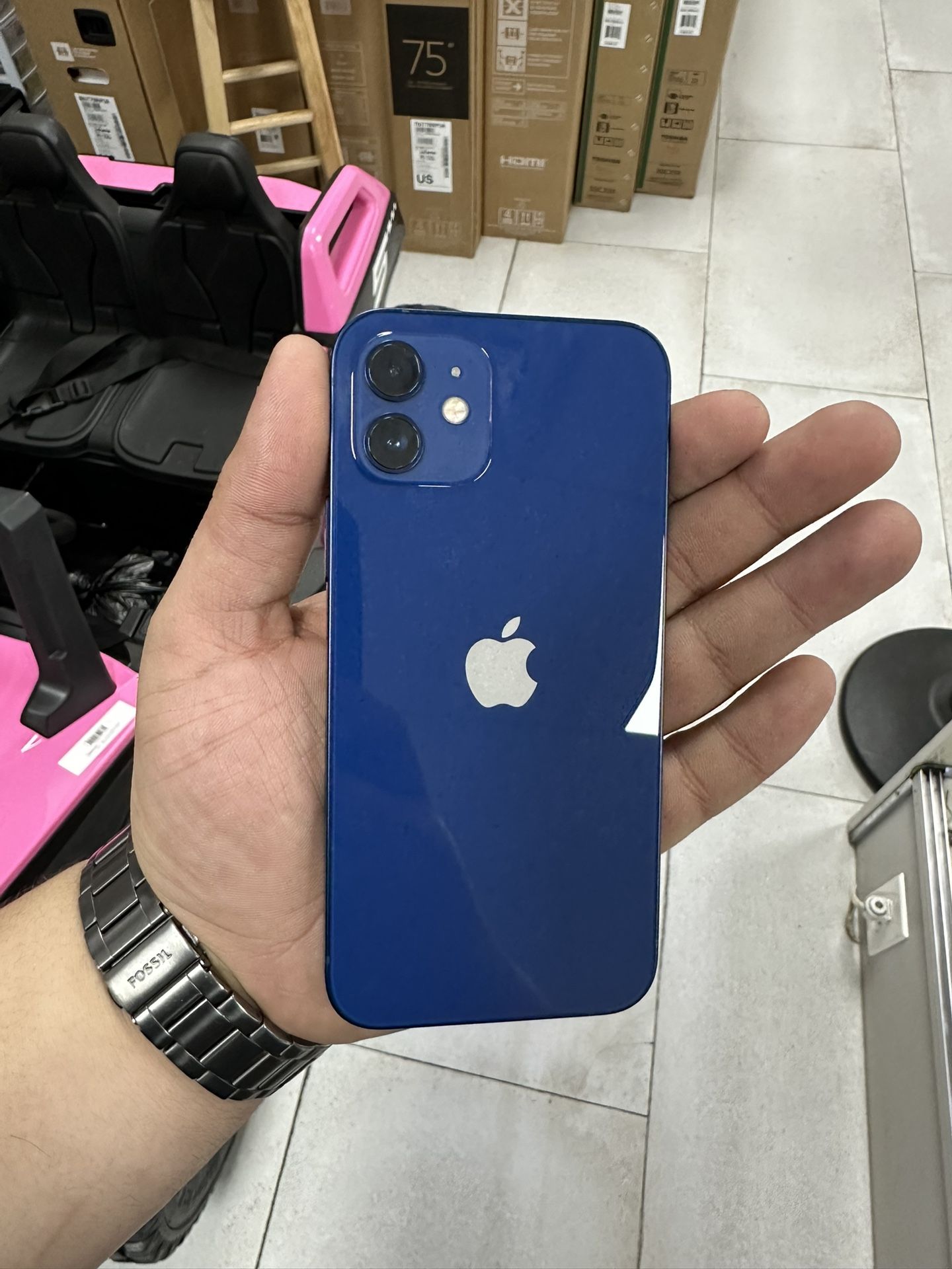 iPhone 12 Factory Unlocked 128GB! Finance For $50 Down Payment!!
