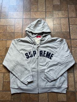 Supreme hoodie size S,M,L,XL new jackets