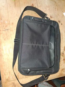 New Targus 15" Laptop carry case with extra storage