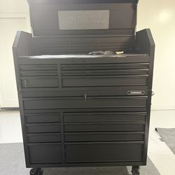 BRAND NEW - Husky Rolling Tool Box/Tool Chest 52 inch
