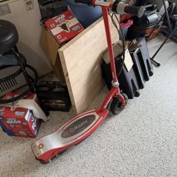 Razor Electric Scooter E100