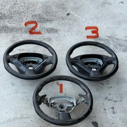 08-2014 Infiniti G37 Steering Wheel