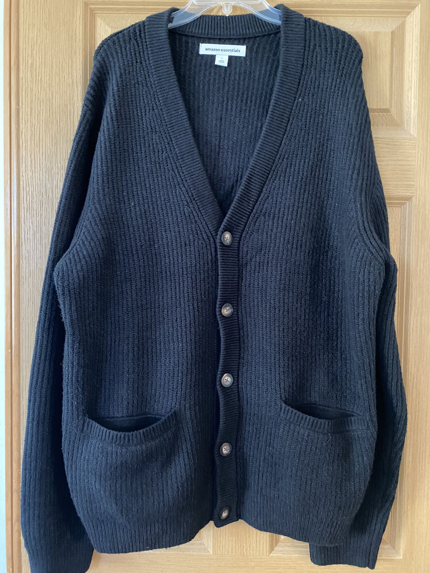 Men’s Size XL Black Cable Knit Cardigan Sweater - Buttons - Pockets - Heavy & Warm - Soft