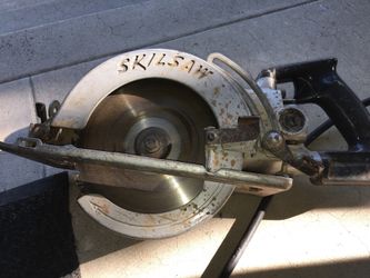 Skill saw professional model 77 works excellent framing saw light weight