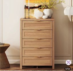 New Five drawer chest. Oak color. Materials: manufactured wood. Rose gold handles. Height 38.46 inches  Wide 26.37 inches  Dip 15.43 inches  Brand new
