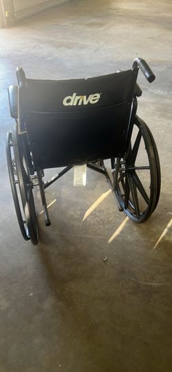 Manual wheelchair