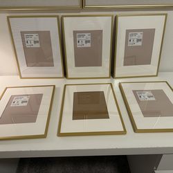 Set of 6 gold frames
