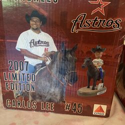 El Caballo Carlos Lee $40.