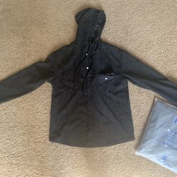Mens Long Sleeve Button-up Shirt With Good