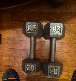 DUMBELL SETS 20 IRON