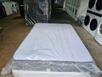 New Casper queen mattress