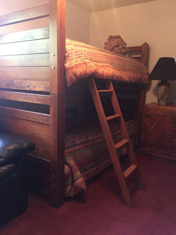 Young Hinkle Bedroom Set For In Blackstone Ma Offerup Young Hinkle Bedroom Set