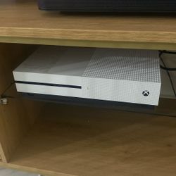 Xbox Series S/ Send Offers