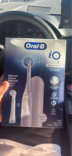 Oral-B iO Series 2 Travel Edition Electric Toothbrush