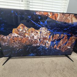 LG - 65” Class UA77 Series LED AI 4K UHD Smart webOS TV (2025) 