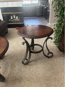 Coffee table and end table