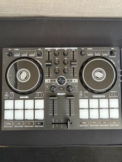 Reloop Ready DJ Controller with Decksaver