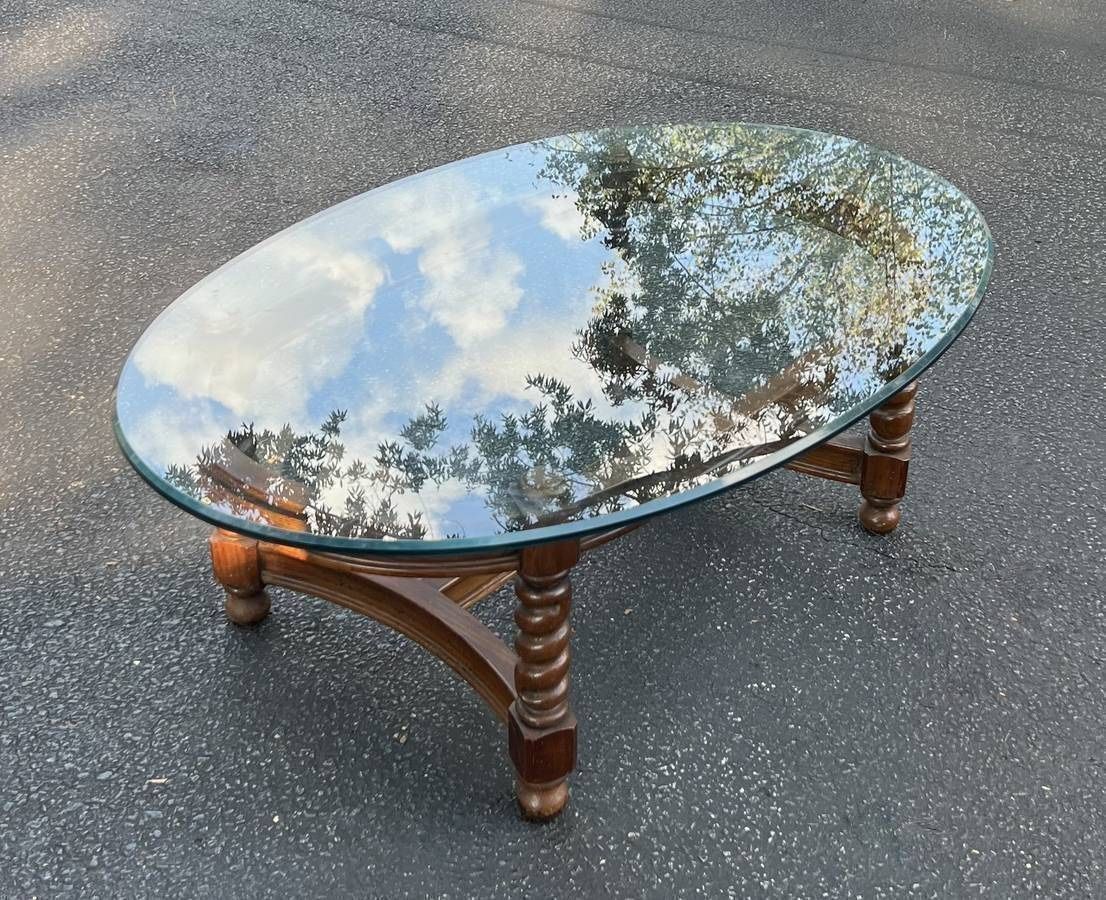 Vintage Antique Mid Century Colonial Country Farmhouse Barley Burl Wood And Glass Top Oval Coffee Table