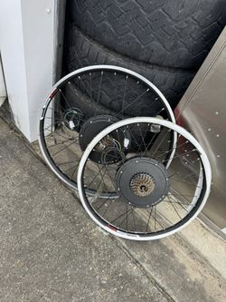 CSL 26” electric bicycle wheels - both are new 