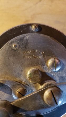 FISHING REEL "VINTAGE"